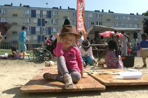 C'était la fête des HLM aujourd'hui dans le quartier.