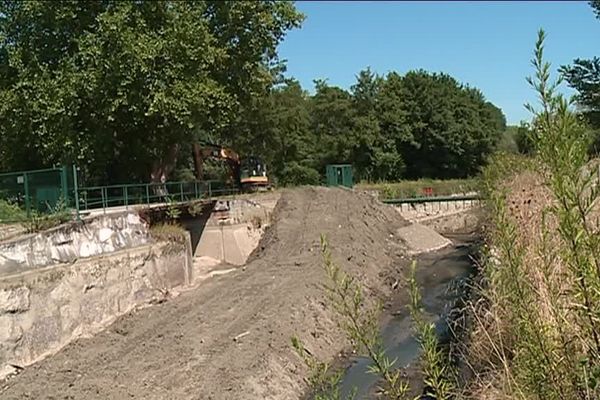 Gave de Pau : une pelleteuse intervenant sur le chantier a découvert le corps