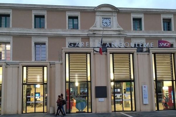 Opération gare morte à Angoulême