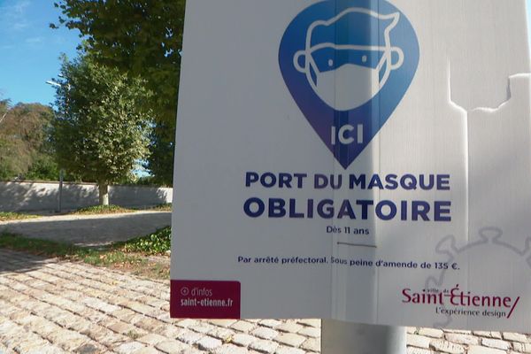 Jusqu'à présent le port du masque était obligatoire dans certains secteurs de Saint-Etienne... à partir du 16 septembre, il devient obligatoire dans toute la ville, ainsi qu'à Firminy, Roanne, Riorges, Le Coteau et Mably. (archive)