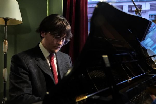 A Rouen, a ouvert il y a quelques mois  le premier piano bar de la ville.