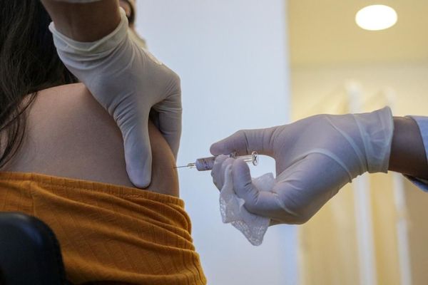 Le vaccin expérimental contre le Covid-19 de l'hôpital universitaire d'Oxford et le laboratoire AstraZeneka a produit une réponse immunitaire importante.