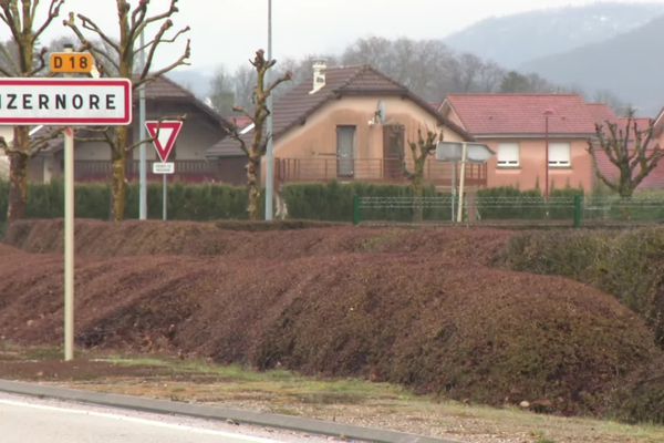 La commune d'Izernore, dans l'Ain, siège de la société Apnyl. 