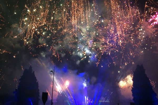 Feu d'artifice du 14 juillet à Limoges 