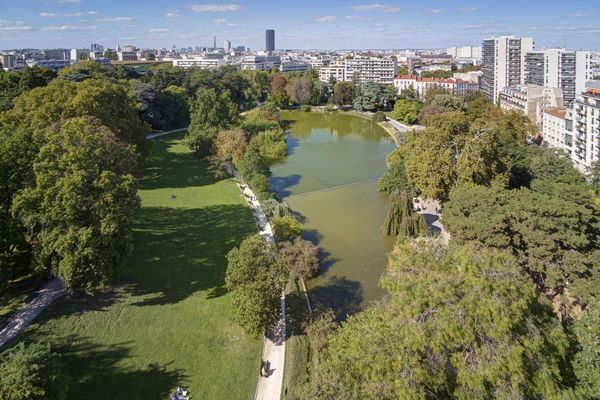 Les parcs, jardins et cimetières parisiens sont fermés ce dimanche.