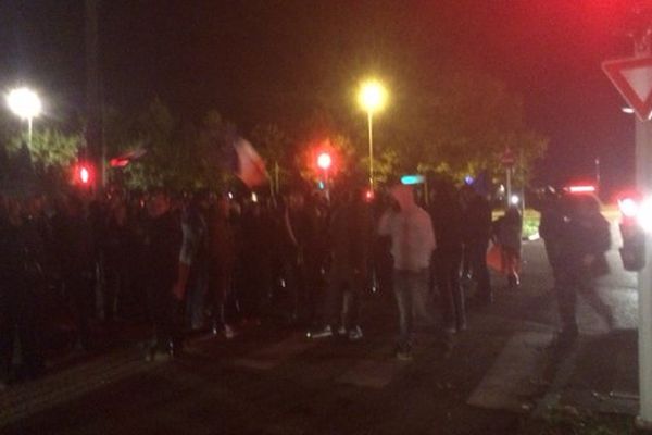 Les policiers mécontents en face du Parc des Expositions de Nancy.