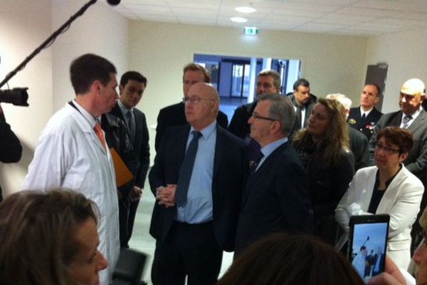 Le ministre Michel Sapin en visite, dans le Loiret, ce vendredi 22 janvier 2016. 