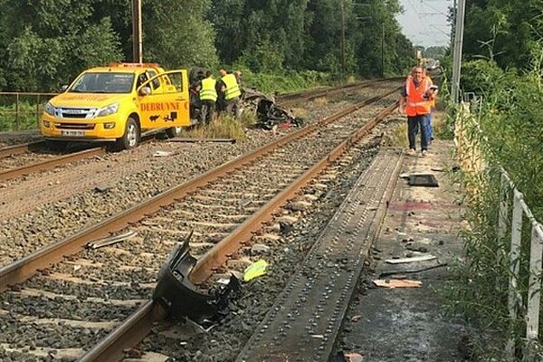 L'accident s'est produit à un passage à niveau de Bierne près de la gare de Bergues.