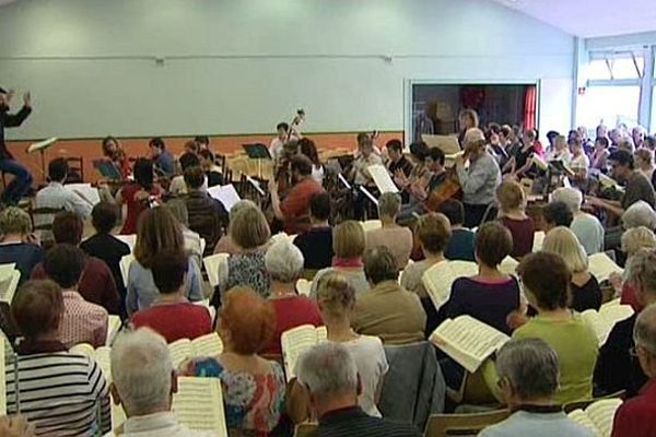 Trois choeurs amateurs de Bourgogne vont donner trois représentations de la Passion selon saint Matthieu, de Jean-Sébastien Bach, les 5, 7 et 14 juin 2015 en Saône-et-Loire et en Côte-d'Or.