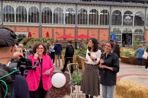 Parmi les invitées (de g à d) : Vanessa Sitbon, directrice de la communication chez Haviland et Clémentine Maury, créatrice de porcelaine (Zeste Electrique)