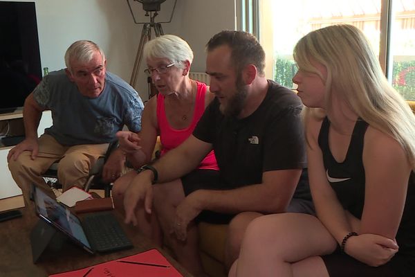 La famille Gentilhomme de gauche à droite, Patrick, Arlette, Florian et Noëlie.