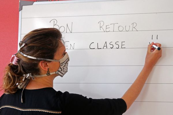 Pour un bon retour en classe, les syndicats enseignants demandent un report de la rentrée pour mettre en place le protocole sanitaire 