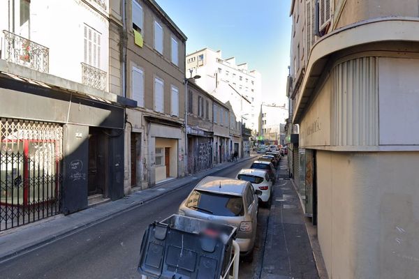 Un homme a été grièvement blessé par des tirs rue de la Belle de Mai lundi soir vers 20h30.