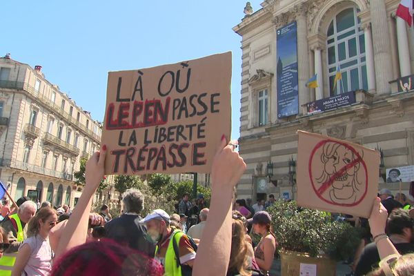 Près de 500 personnes ont manifesté contre l'extrême droite à Montpellier ce samedi 16 avril 2022.