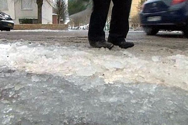 Ca glisse également sur les trottoirs !