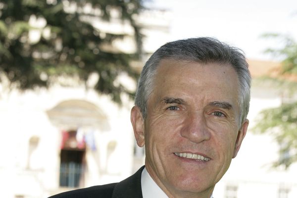 Pierre Camani,Président du département du Lot-et-Garonne, passe le relais