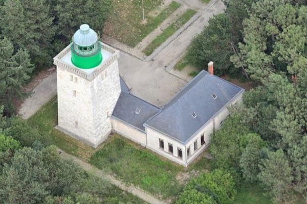 Retour progressif du soleil ce jeudi sur la Côte d'Albâtre et le Cap d'Ailly, où s'élève le phare.