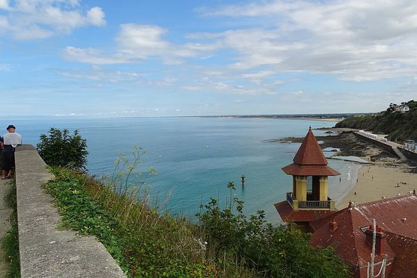 Dans la Manche, à Granville, l'horizon d'abord nuageux s'éclaircira surtout dans l'après-midi.