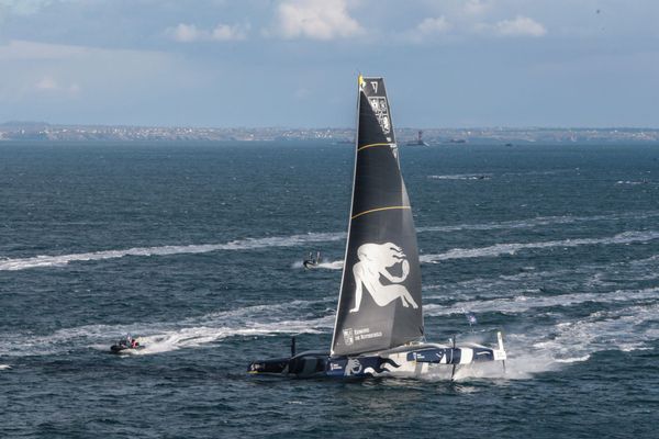 l'ultim Maxi Edmond de Rothschild de Charles Caudrelier,