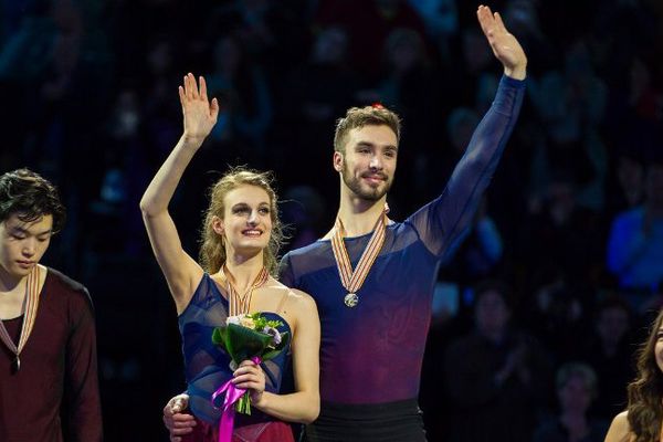 Le couple clermontois de danse sur glace Gabriella Papadakis et Guillaume Cizeron ont remporté à Boston leur 2e titre mondial en établissement un nouveau record de points.