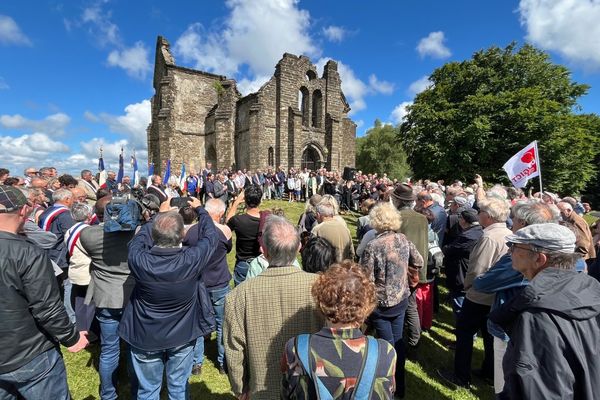 Un rassemblement contre l'extrême droite s'est tenu au mémorial de la Résistance du mont Gargan (Haute-Vienne)ce 4 juillet.