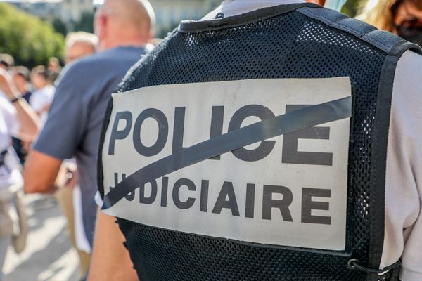 Un homme a réussi à fuir une fusillade dans les rues d'Aix-en-Provence