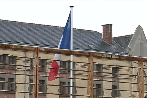 A la prison des femmes de Rennes, la Garde des Sceaux a découvert plusieurs dispositifs visant à améliorer le quotidien des détenues.