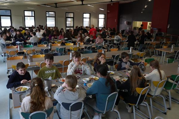 Cantine du collège Eugène Freyssinet d'Objat