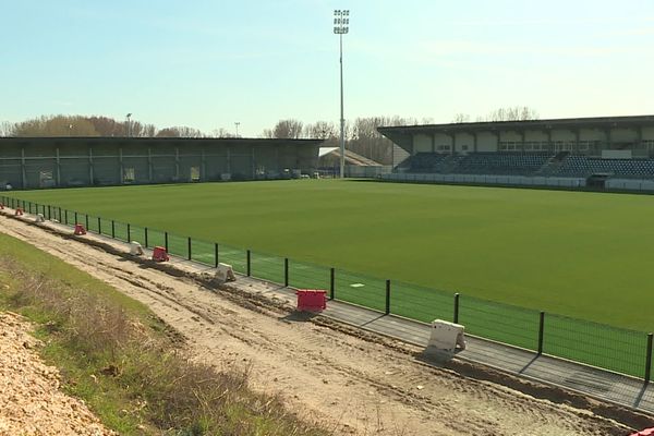 Le FC Chambly ne jouera pas dans son nouveau stade avant la fin de la saison