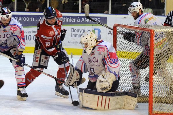 Lors du match de demi-finale du 16 mars entre Angers et Epinal