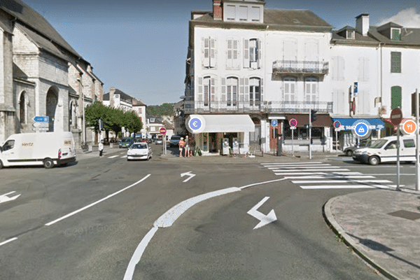 Les interpellations ont eu lieu dans le centre ville de Bagnères-de-Bigorre.