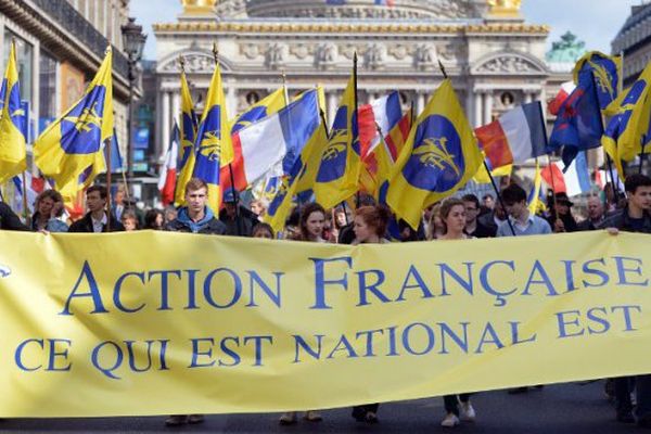 Une marche de l'Action Française lors de la commémoration de Jeanne d'Arc à Paris en 2013