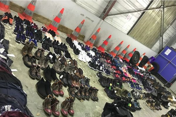 Plus de 150 paires de chaussures neuves volées à Saint-Junien samedi 15 décembre.  