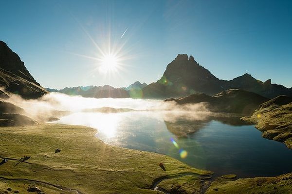 Le Pic du Midi d'Ossau dans les Pyrénées-Atlantiques