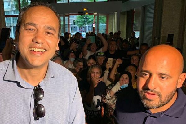 Mohamed Boudjellaba, élu maire de Givors, le soir du 2e tour après sa victoire