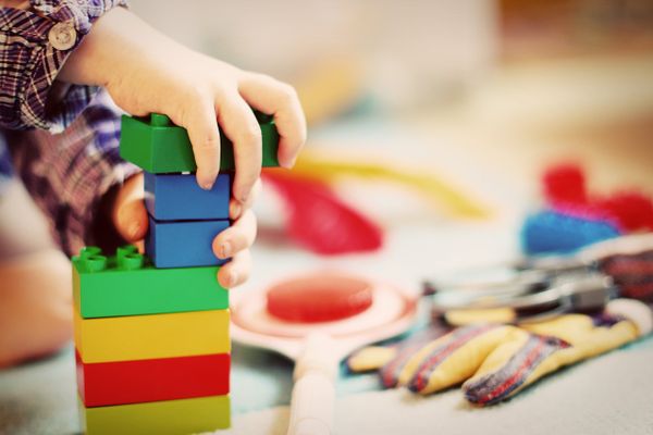 La veille pour le lendemain, des parents ont appris la fermeture de leur crèche sans de véritables explications.