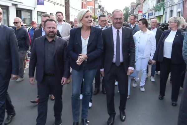 Marine Le Pen a fait sa rentrée politique ce dimanche 8 septembre sur la braderie d'Hénin-Beaumont.