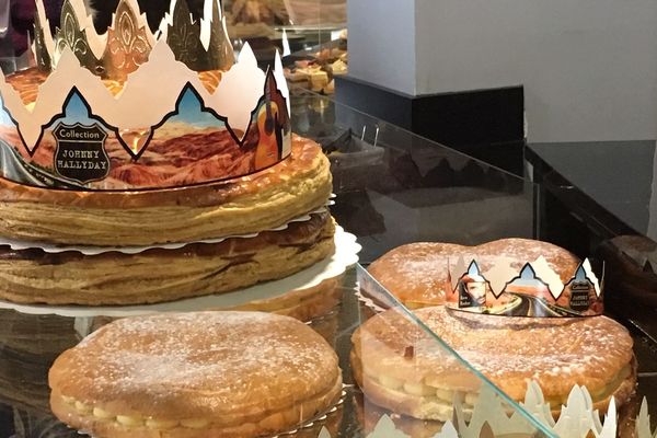 Les galettes de la boulangerie "La Carte" à Châtillon-sur-Thouet sacrées meilleures frangipanes des Deux-Sèvres en 2018.