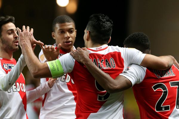 Coupe de la Ligue - Monaco, vainqueur chanceux de Nancy, rejoint Paris en finale