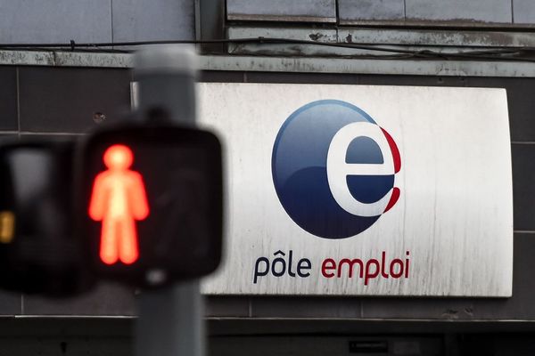 Le logo Pôle emploi le 5 mars 2018 à Lille