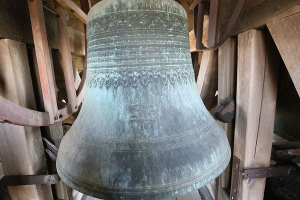 Les cloches de Pierre-Buffière sonnent jour et nuit.