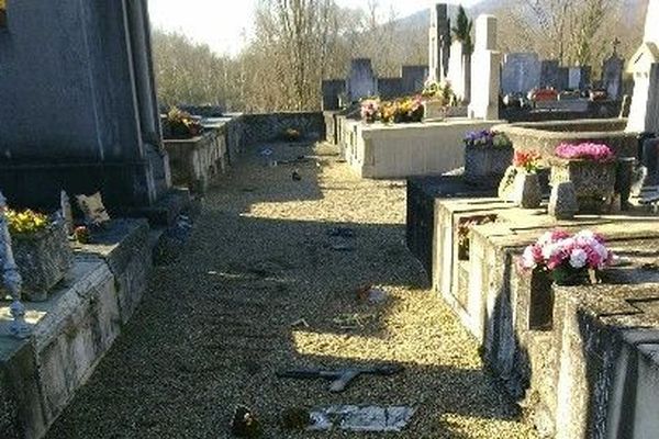 Le cimetière d'Andancette a été profané dans la nuit de samedi à dimanche