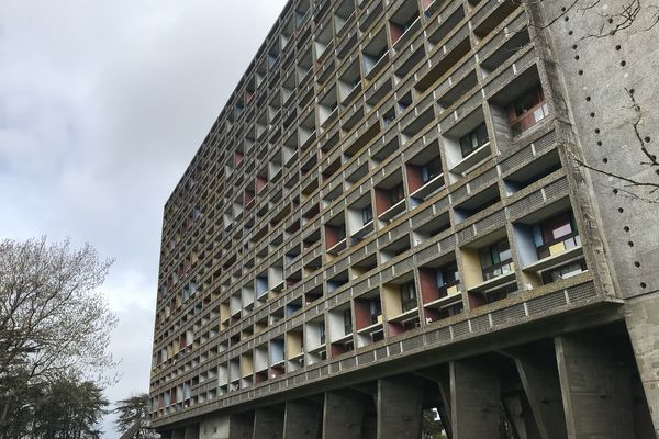 La Maison Radieuse fêtera en 2025 ses 70 ans et a bien besoin d'une rénovation.