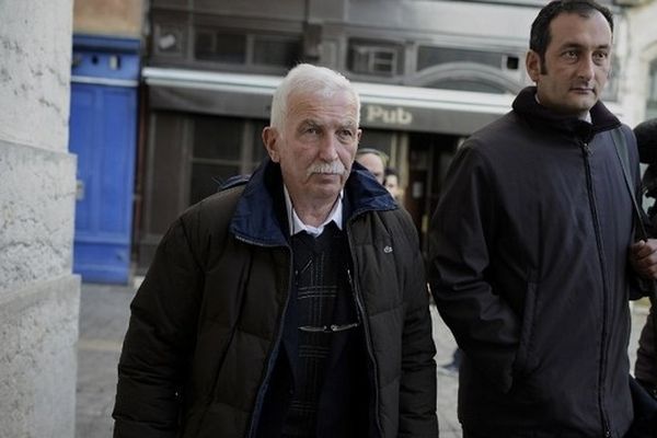 Régis de Camaret et son avocat, Me Emmanuel Daoud le 15 novembre dernier lors du procès à Lyon.