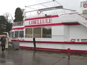 Le bateau touristique le Libellule.