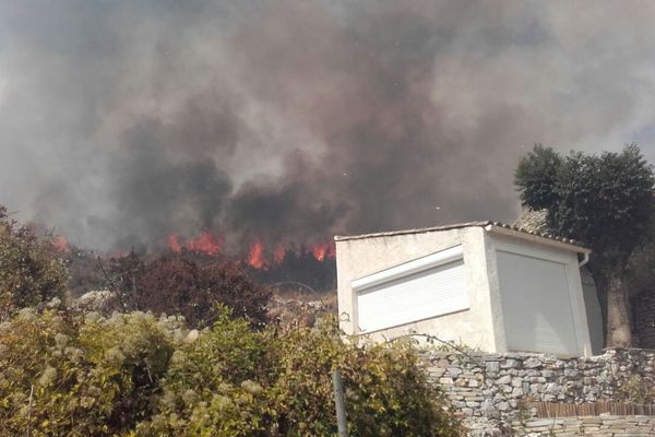 Montdardier (Hérault) - un incendie a démarré vers 15h30 - 3 octobre 2017.