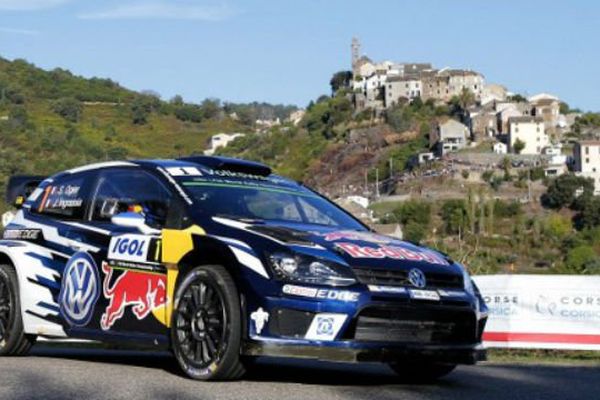 Sébatien Ogier en course dans le Tour de Corse