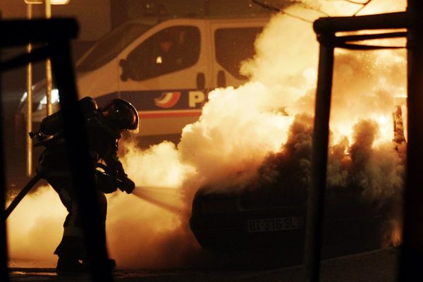 Le syndicat Alliance évoque 25 voitures incendiées à Strasbourg ces derniers jours. (image d'illustration)