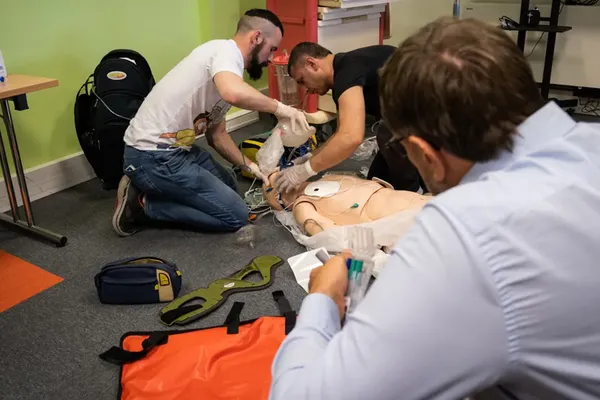 La formation dispensée aux médecins et infirmiers ukrainiens a été faite à Metz (Moselle).