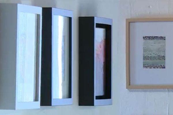 Les oeuvres de 22 artistes sont exposées à la minoterie de Nay en Béarn. Des petits formats à moins de 100 euros pour la plupart. Un cadeau de Noël idéal...